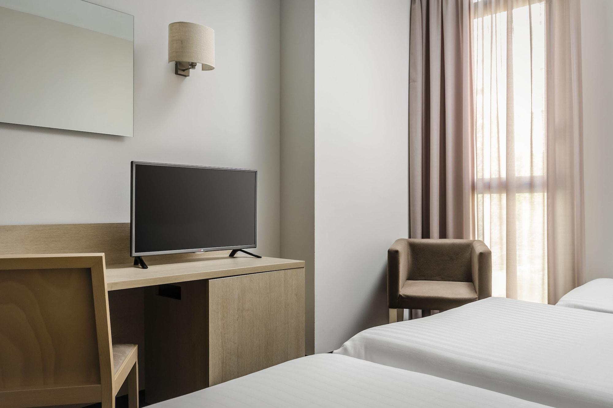 Hotel Exe Barcelona Gate Sant Joan Despí Eksteriør billede